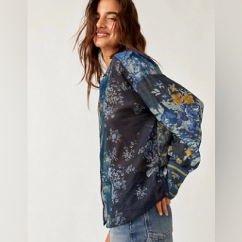 NWOT Free People We the Free Flower Patch Blue Floral Button Down Shirt